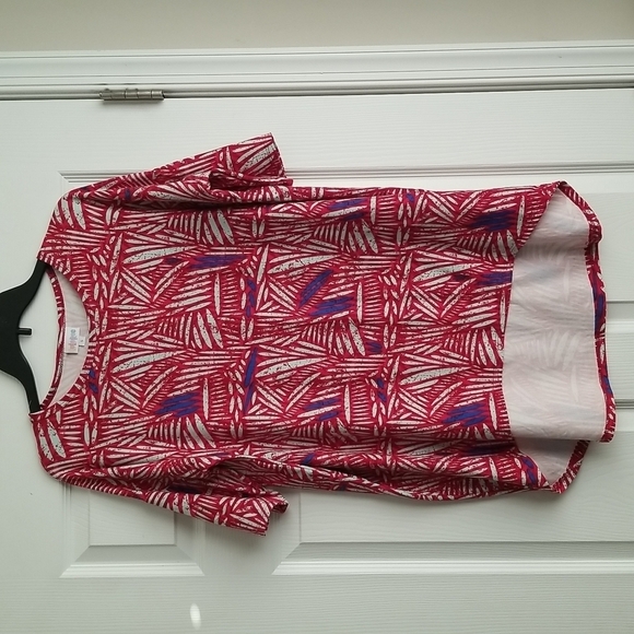 LuLaRoe Women's Top - Picture 1 of 10